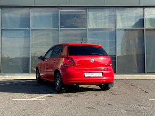 2010 Volkswagen Polo V, красный, 639000 рублей, вид 5