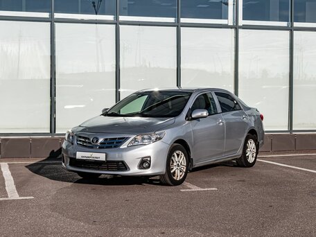 Toyota Corolla X (E140, E150) Рестайлинг
