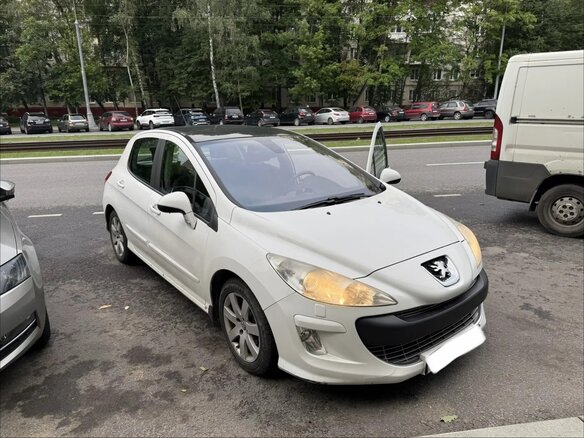 2009 Peugeot 308 I, белый - вид 1