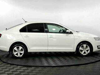 2018 Skoda Rapid I Рестайлинг, белый, 1155000 рублей, вид 5