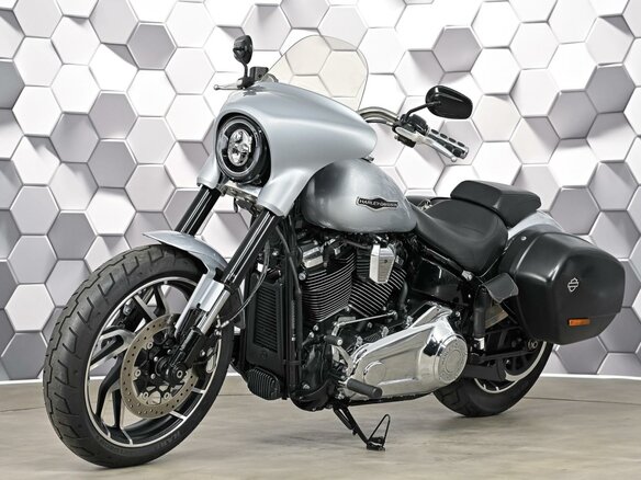 2018 Harley-Davidson Sport Glide, серебристый, 1549000 рублей - вид 1