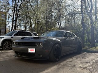 2017 Dodge Challenger III Рестайлинг 2, серый, 3200000 рублей, вид 4