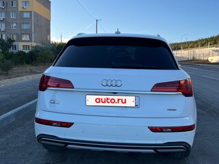 2021 Audi Q5 45 TFSI II (FY) Рестайлинг, белый, 4500000 рублей, вид 4