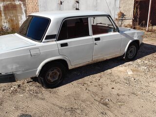 2010 Lada (ВАЗ) 2105, белый, 60000 рублей, вид 5