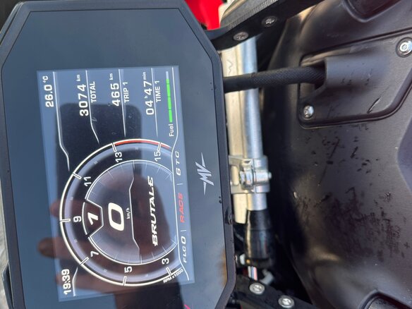 2022 MV Agusta Brutale 1000, красный, 1800000 рублей - вид 6