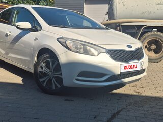 2013 Kia Cerato III, белый, 830000 рублей, вид 4