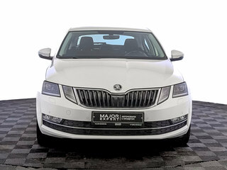 2020 Skoda Octavia III (A7) Рестайлинг, белый, 1635000 рублей, вид 2