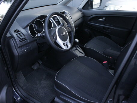 2012 Kia Venga I, чёрный, 910000 рублей, вид 5