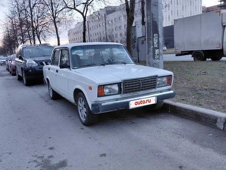 2001 Lada (ВАЗ) 2107, белый, 150000 рублей, вид 4