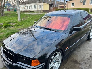 1998 BMW 3 серии 318i III (E36), чёрный, 659036 рублей, вид 3