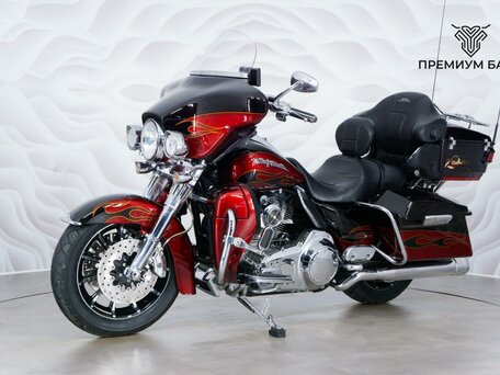 2011 Harley-Davidson CVO, чёрный, 1249000 рублей, вид 3