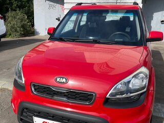 2013 Kia Soul I Рестайлинг, красный, 990000 рублей, вид 3