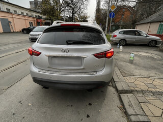 2012 Infiniti FX37 II (S51) Рестайлинг, серебристый, 1900000 рублей, вид 2