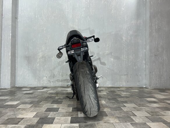 2022 Yamaha XSR900, чёрный, 1030000 рублей - вид 10