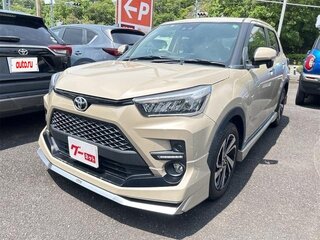 2022 Toyota Raize I, бежевый, 1350000 рублей, вид 2