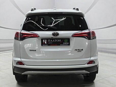 2018 Toyota RAV4 IV (XA40) Рестайлинг, белый, 2395000 рублей, вид 5