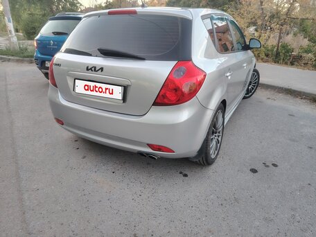 2009 Kia Ceed I, серебристый, 715000 рублей, вид 2