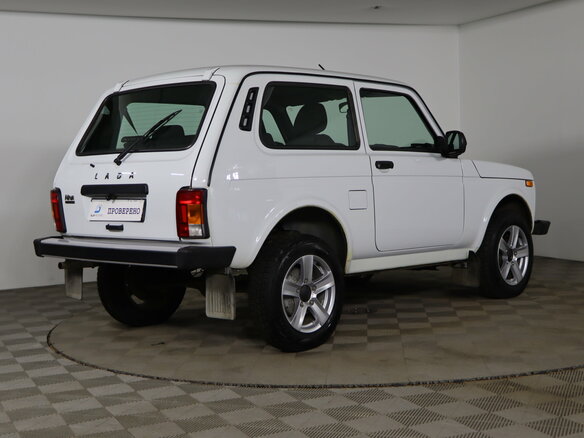 2024 Lada (ВАЗ) Niva Legend I, белый, 949990 рублей - вид 4