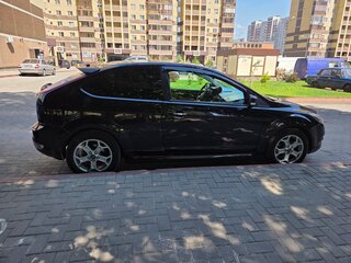 2008 Ford Focus II Рестайлинг, чёрный, 580000 рублей, вид 5