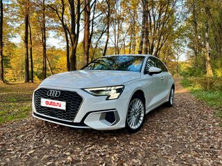 2020 Audi A3 Sportback 35 TFSI IV (8Y), белый, 2000000 рублей, вид 3