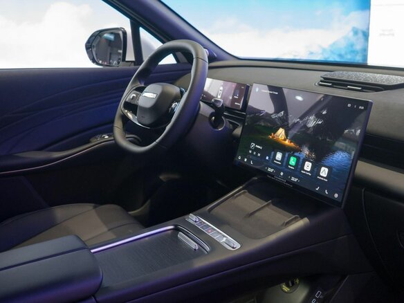 2026 Omoda C7, белый, 3299000 рублей - вид 21