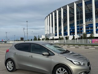 2014 Kia Ceed II, серебристый, 1050000 рублей, вид 2