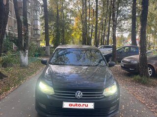 2018 Volkswagen Polo V Рестайлинг, серый, 730000 рублей, вид 1