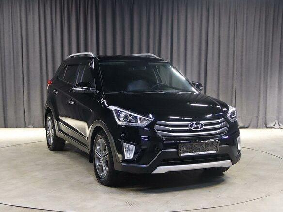 2018 Hyundai Creta I, чёрный, 1399000 рублей - вид 2