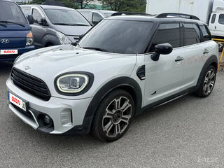 2021 Mini Countryman Cooper D II Рестайлинг, белый, 2499099 рублей, вид 2