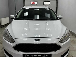 2017 Ford Focus III Рестайлинг, белый, 890000 рублей, вид 2