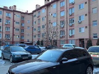 2008 BMW 1 серии 120d I (E81/E82/E87/E88) Рестайлинг, бежевый, 880000 рублей, вид 3