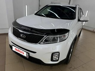 2013 Kia Sorento II Рестайлинг, белый, 1630000 рублей, вид 2