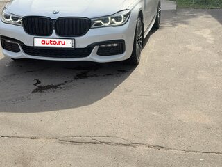 2016 BMW 7 серии 730d xDrive VI (G11/G12), белый, 3450000 рублей, вид 2