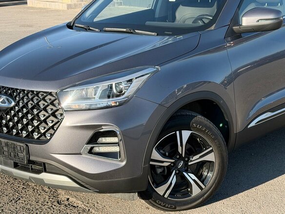 2024 Chery Tiggo 4 Pro I Рестайлинг, серый, 1650000 рублей - вид 1