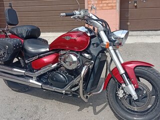 Suzuki Boulevard 400