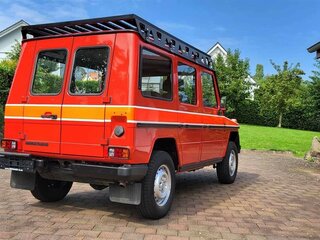 1990 Mercedes-Benz G-Класс 230 I (W460; W461), красный, 6300000 рублей, вид 2