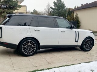 2022 Land Rover Range Rover P400 MHEV Long V, белый, 13200000 рублей, вид 2
