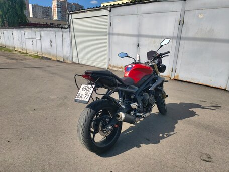 2014 Triumph Street Triple, красный, 480000 рублей, вид 4
