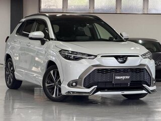 2023 Toyota Corolla Cross I, белый, 1800000 рублей, вид 3