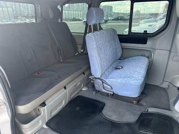 2011 Renault Trafic II Рестайлинг, серый, 885000 рублей - вид 13