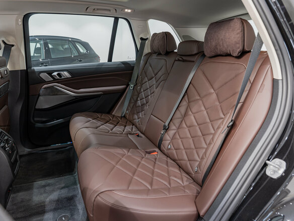 2026 BMW X5 Long 30Li IV (G05/G18) Рестайлинг, чёрный, 10300000 рублей - вид 21