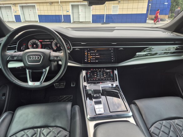 2022 Audi Q8 55 TFSI I (4M), чёрный, 8600000 рублей - вид 9