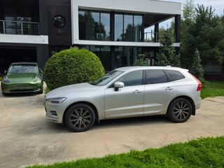2018 Volvo XC60 II, серебристый, 3650000 рублей, вид 3