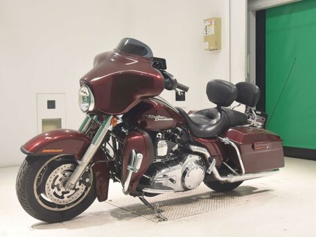 2008 Harley-Davidson Street Glide, красный, 695000 рублей, вид 4