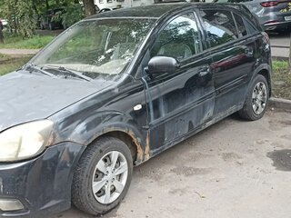 2010 Kia Rio II Рестайлинг, чёрный, 250000 рублей, вид 4