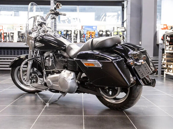 2014 Harley-Davidson Dyna Switchback, чёрный, 980000 рублей - вид 3