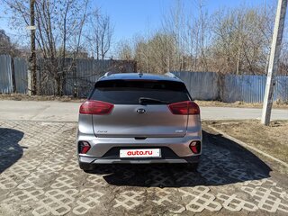2019 Kia Niro I Рестайлинг, серый, 2150000 рублей, вид 5