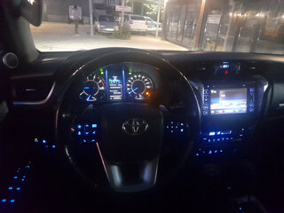 2017 Toyota Fortuner II, чёрный, 3200000 рублей, вид 1