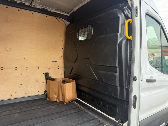 2016 Ford Transit, белый, 1850000 рублей - вид 11