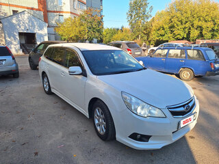 2009 Subaru Legacy V, белый, 680000 рублей, вид 2